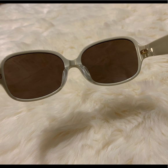 D&G logo Dolce & Gabbana White Gold SUNGLASSES - Picture 13 of 15